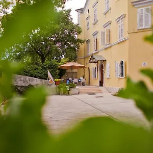 Hostal Hi, Rijeka